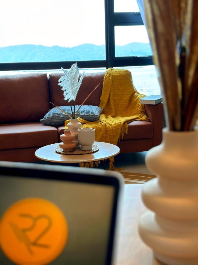 Sea&Pool View Stunning Homestay, Wifi, Netflix Near Malls, Jetty, Convenient Stores 코타키나발루 외부 사진
