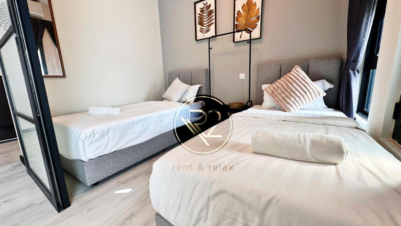 Sea&Pool View Stunning Homestay, Wifi, Netflix Near Malls, Jetty, Convenient Stores 코타키나발루 외부 사진